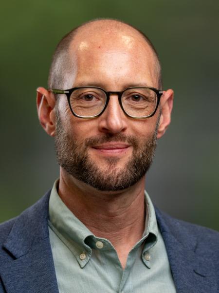 Profile picture of Elliot Berkman